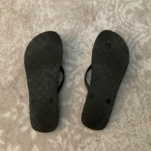 Tory Burch Flip Flops - Picture 4 of 7